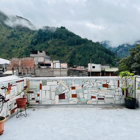 Tiny Apartment In The City Rooftop Terrace Baños Kültér fotó